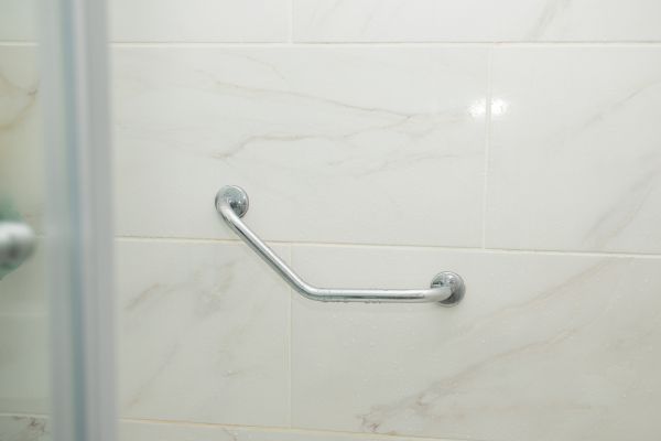 Cost of Mobility Shower Installation in Sioux Falls