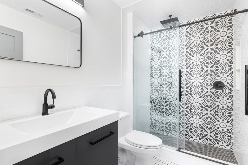 Tile Accents in Shower Design